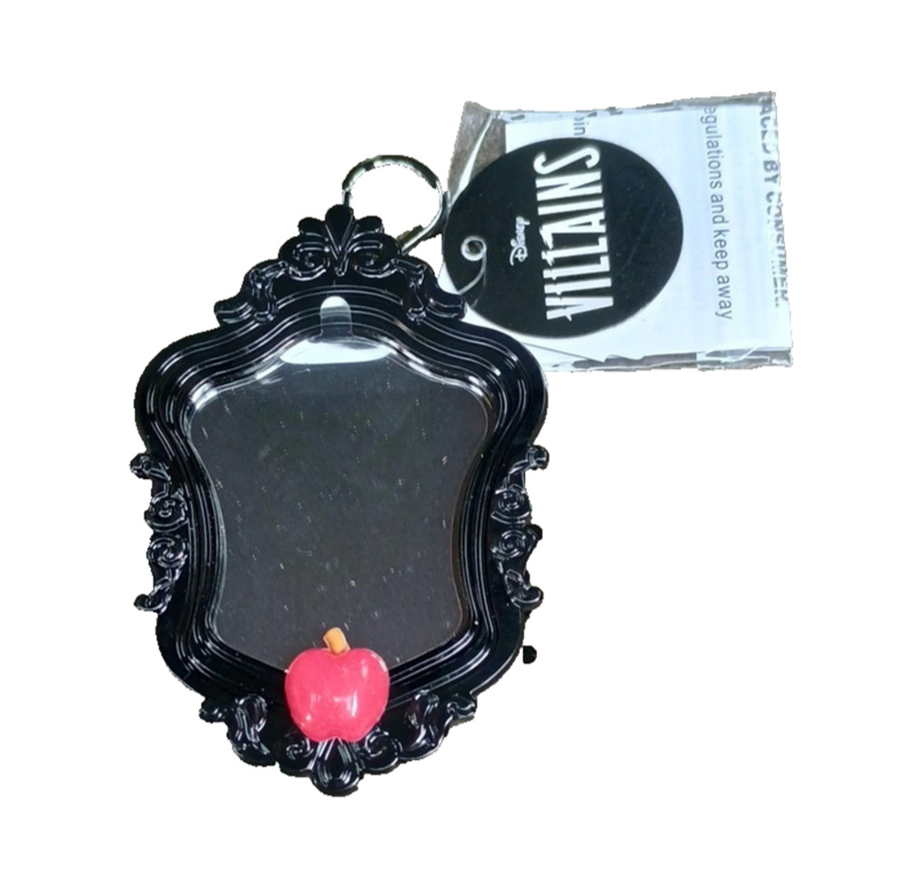 Bath & Body Works Disney Villains Evil Queen Light Up Mirror 3D PocketBac Holder